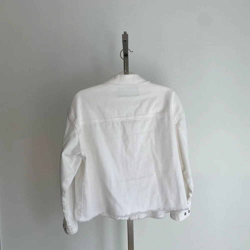 Calvin Klein white Jean jacket - Picture 5 of 5